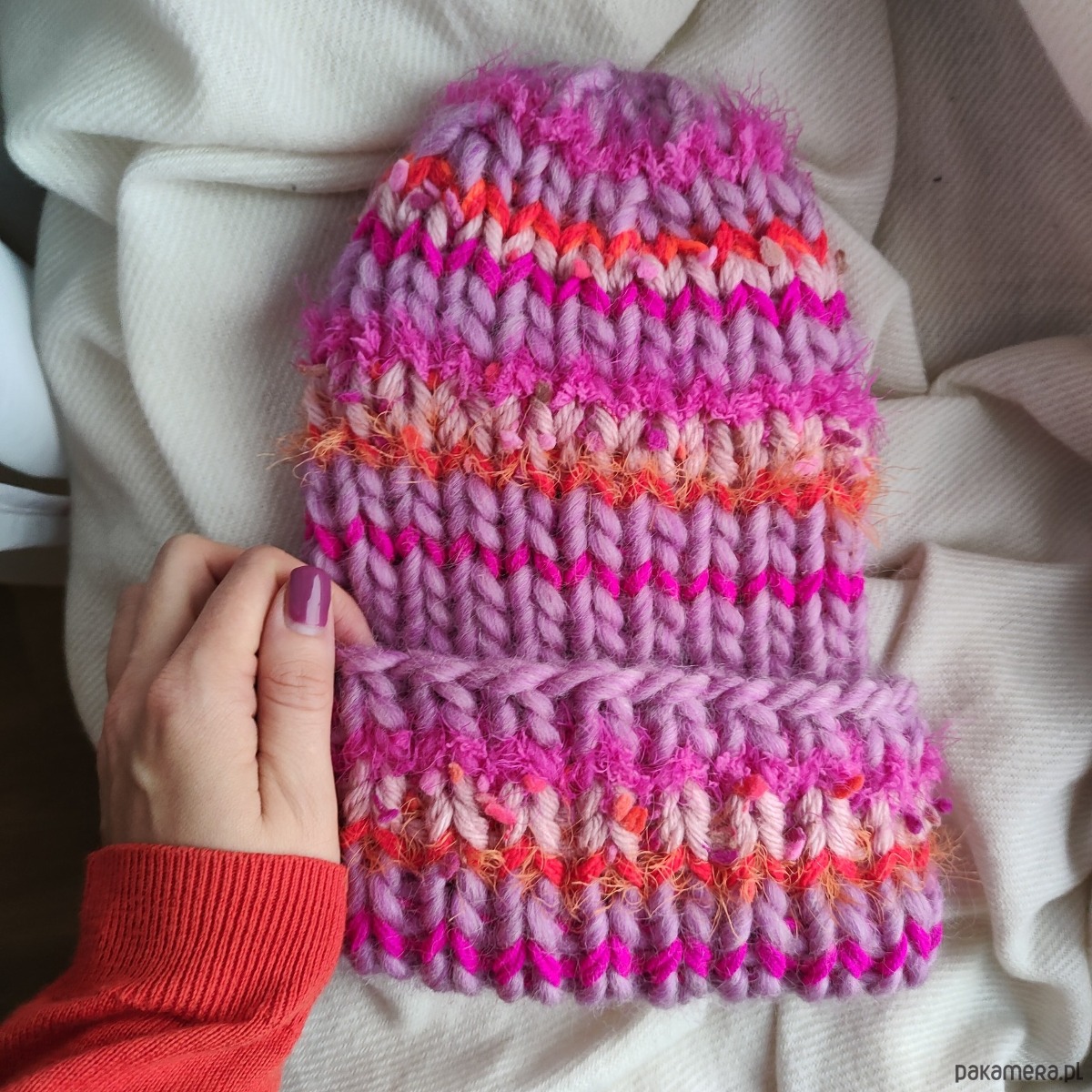 czapki damskie Wełniana kolorowa czapka na drutach WOOLLY orange and pink 6