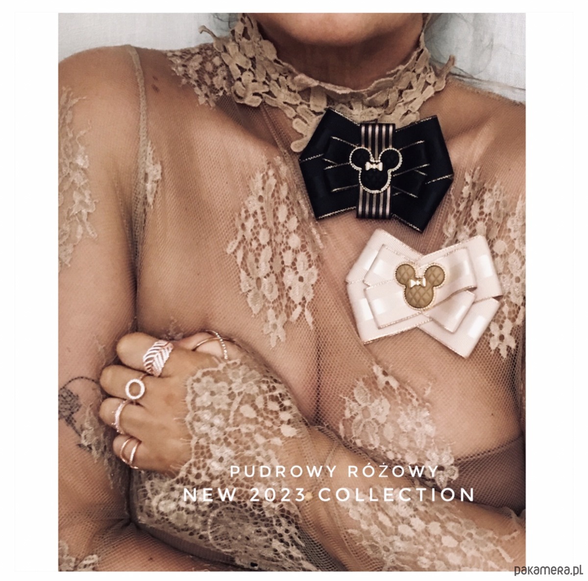 broszki Brosza Black & White MICKEY  Hit! 1szt 8