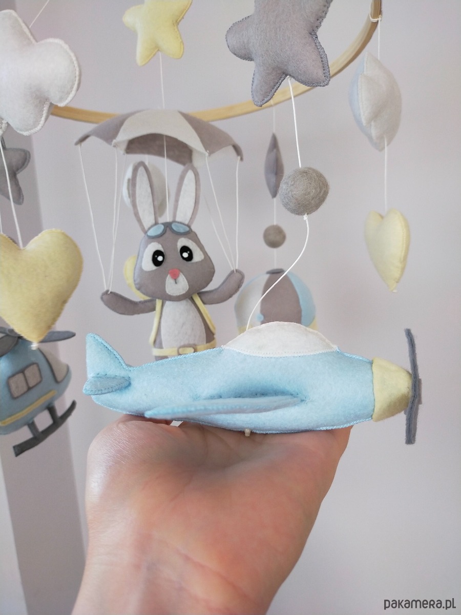 karuzele i girlandy do łóżeczka Karuzela handmade dla dzieci , spadochron, balony i chmurki do pokoju 3