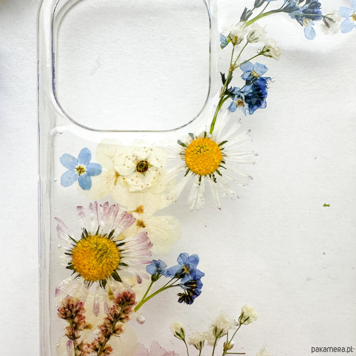 etui na telefon Etui na telefon- kwiatowy krajobraz 4