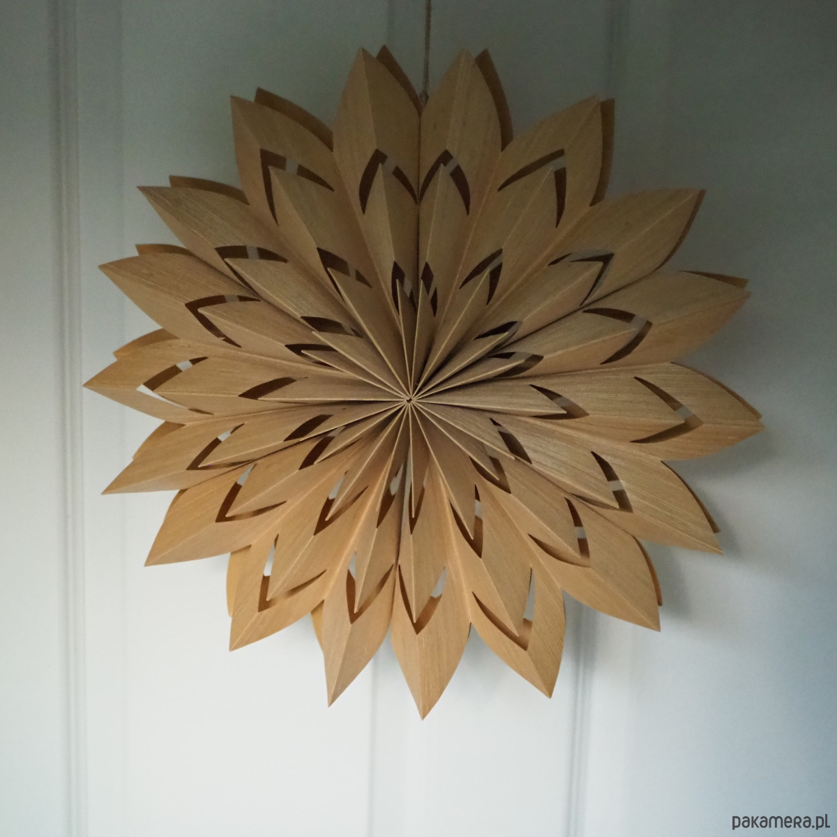 dodatki - różne Gwiazda papierowa- imitacja drewna, 40cm 5