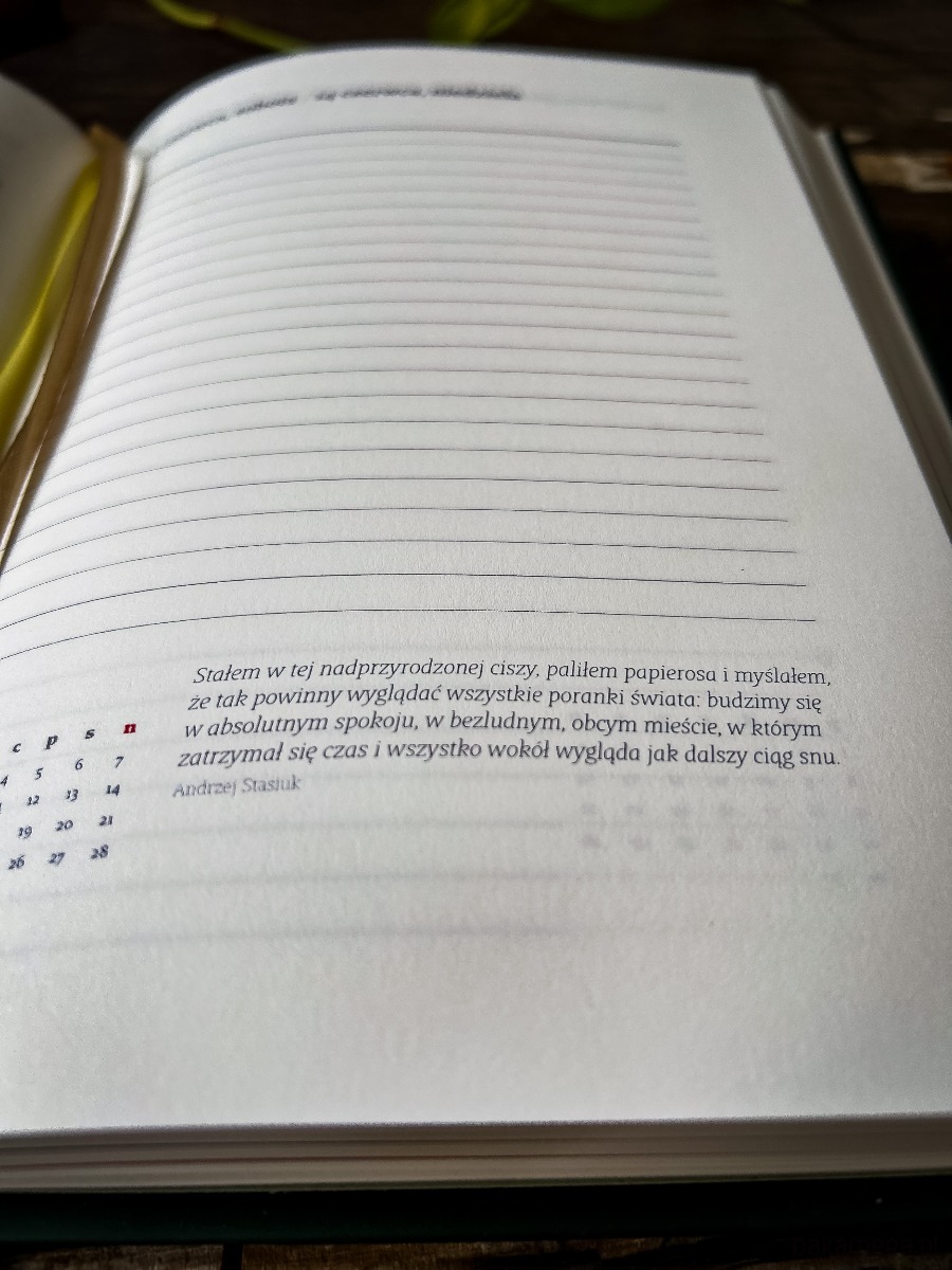 kalendarze i plannery Ręcznie szyty kalendarz dzienny 4