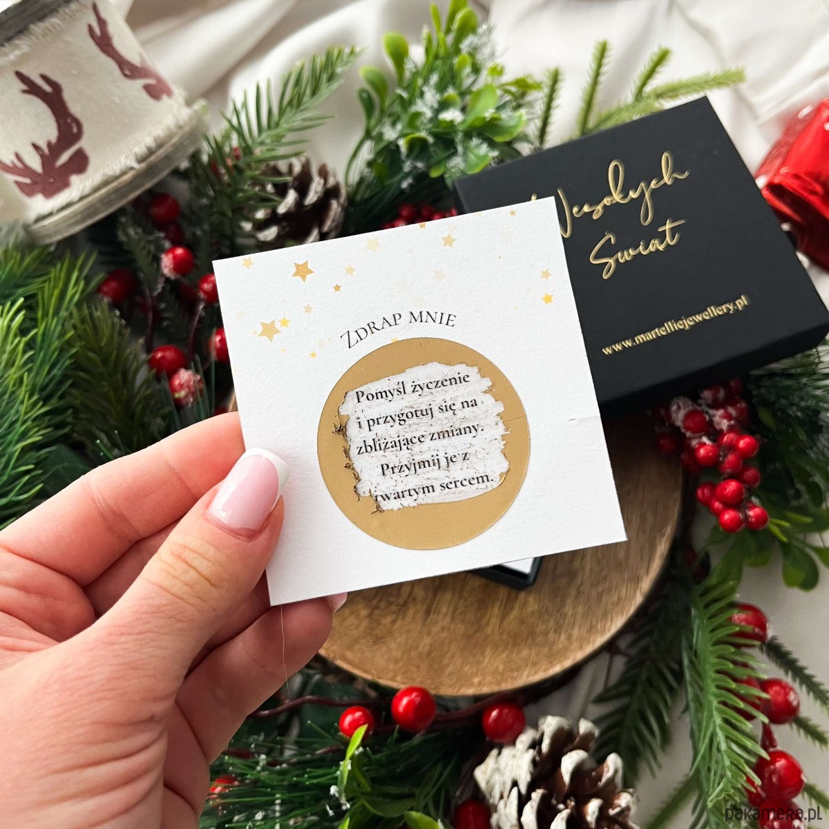 bransoletki na sznurku ŚWIĘTA 2025  Bransoletka Szczęścia z wróżbą  BOX prezentowy 2