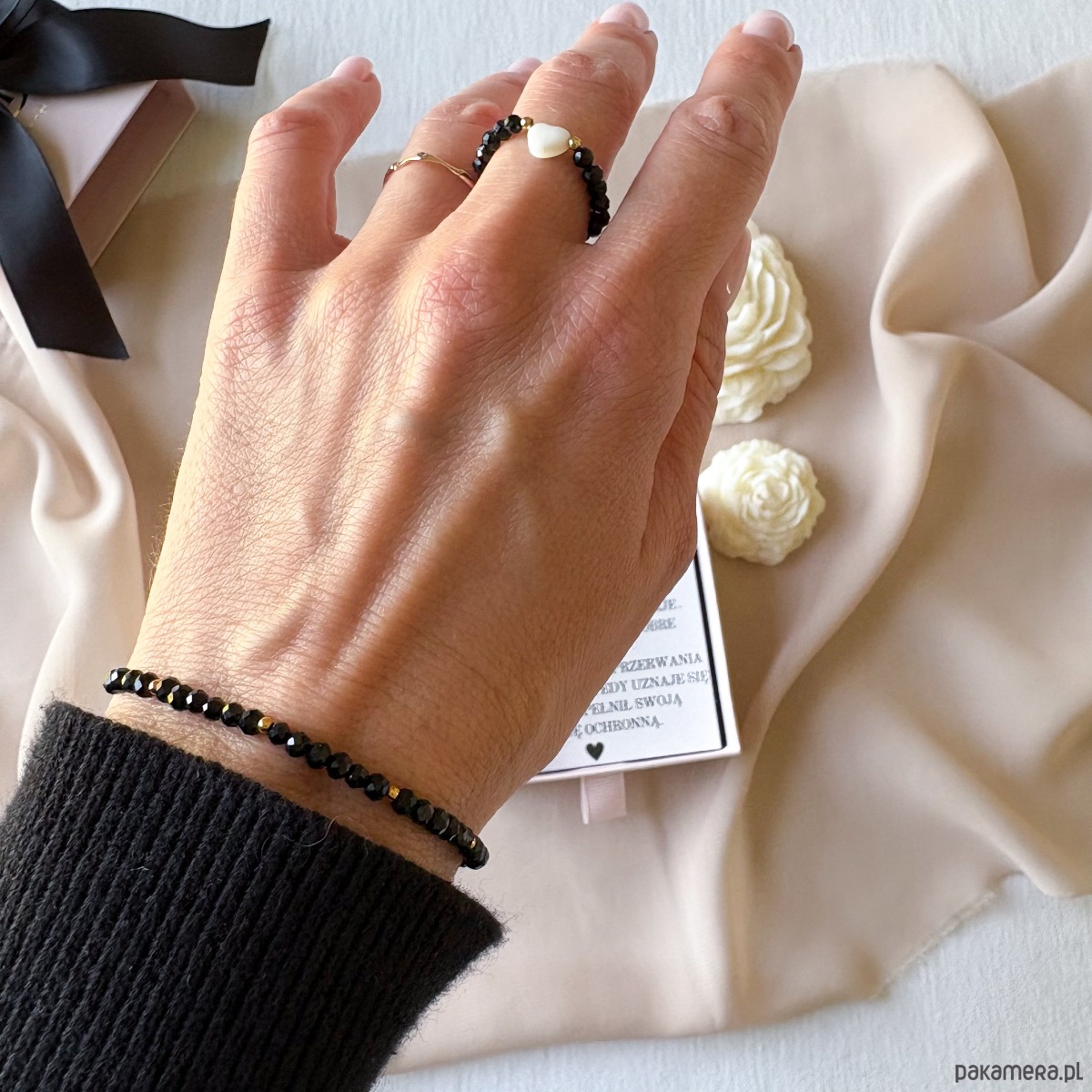 bransoletki na sznurku Bransoletka ochronna z czarnym TURMALINEM 3