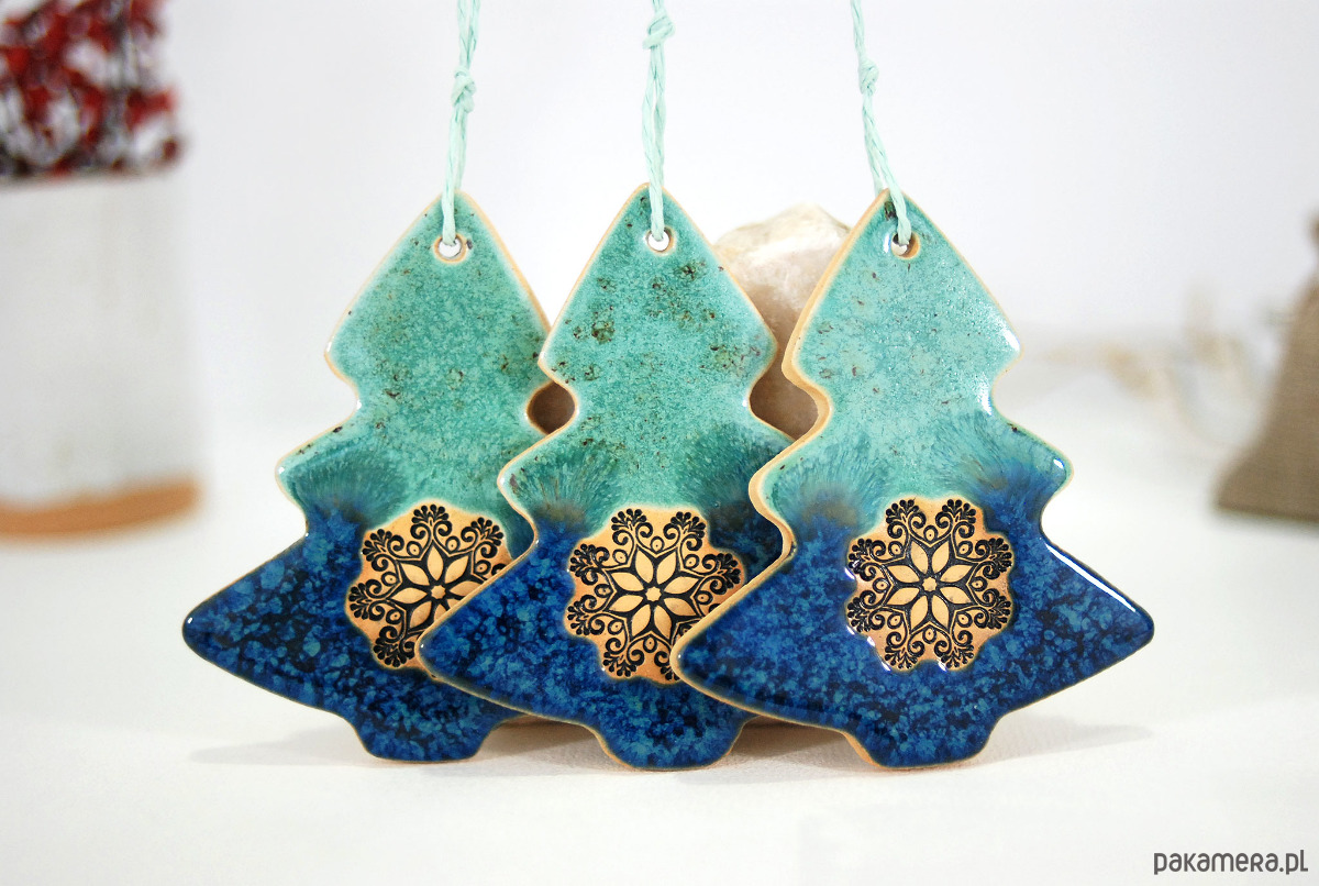 ozdoby choinkowe Turkusowe choinki - ceramiczne ozdoby choinkowe 1