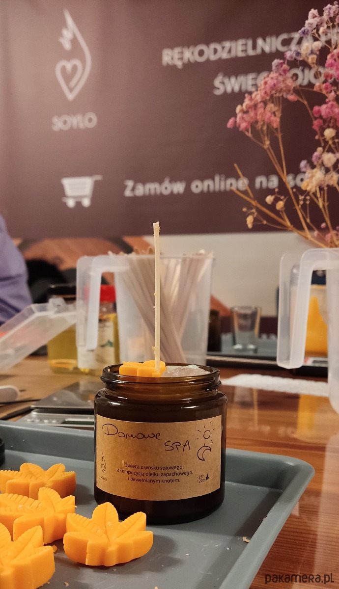 Tworzenie świec sojowych Wielkanocne Warsztaty w LEMME 0
