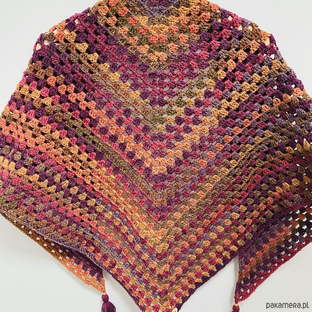 szale damskie Ciepła kolorowa  chusta Granny z chwostami ręcznie robiona 2