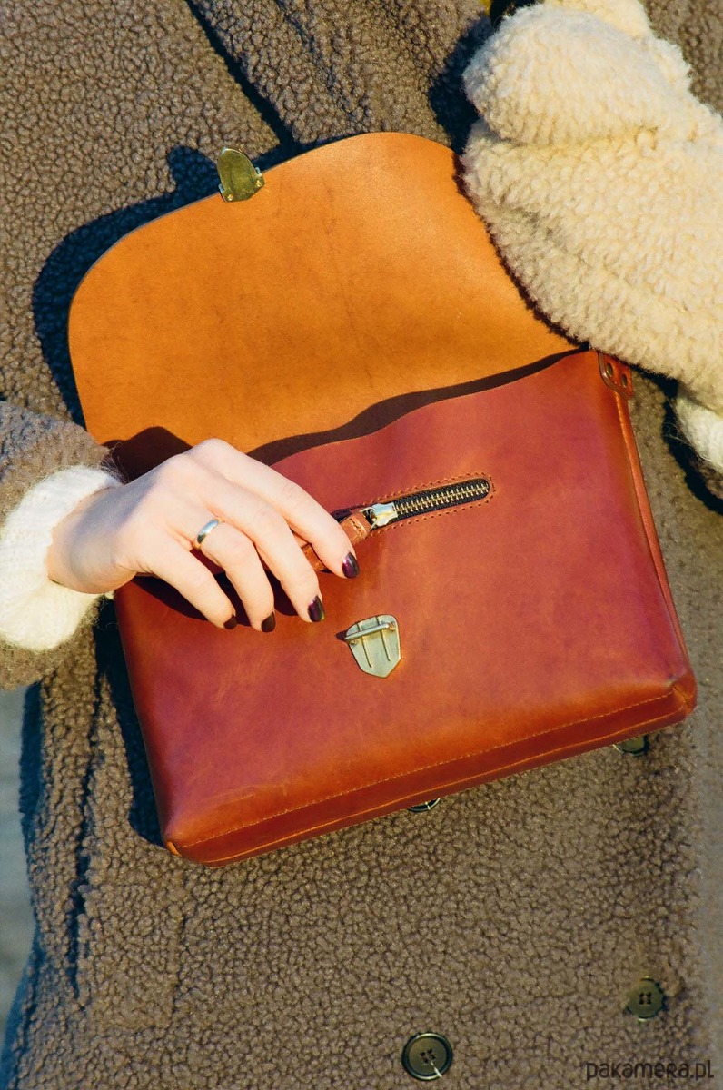 torby na ramię NUEVA torebka koniakowa 2