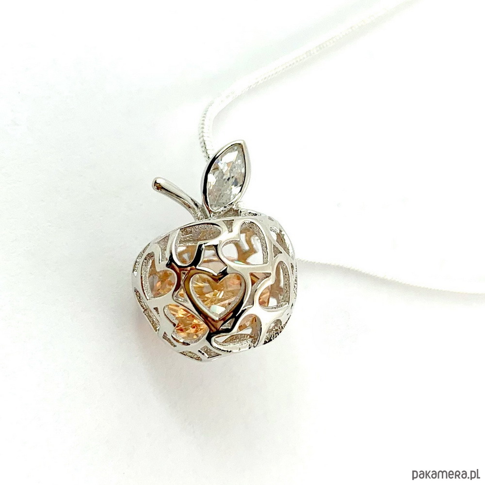 wisiory Wisiorek - naszyjnik APPLE (jabluszko z diamentem) 3