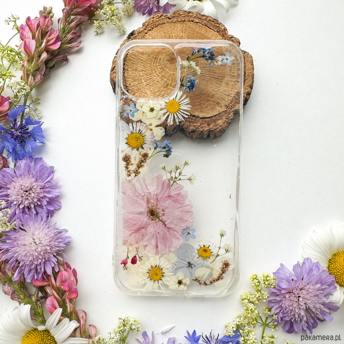 etui na telefon Etui na telefon- kwiatowy krajobraz 1