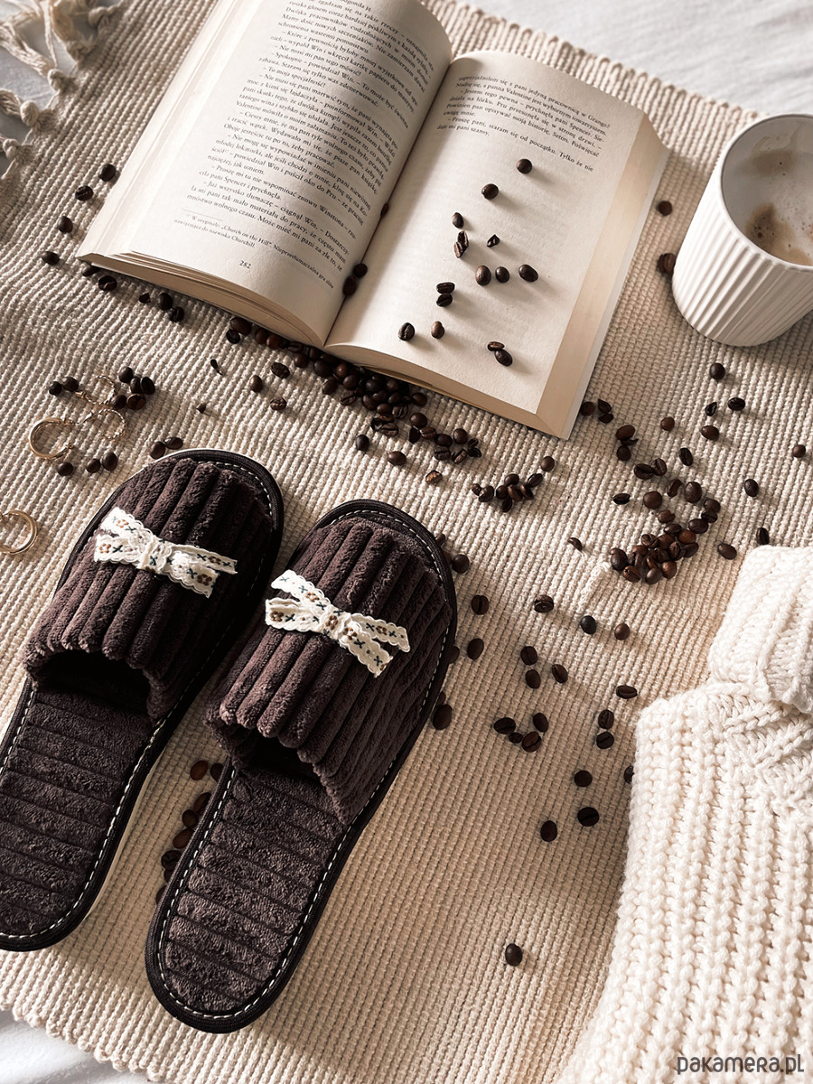 kapcie damskie Kapcie damskie z kokardką 1