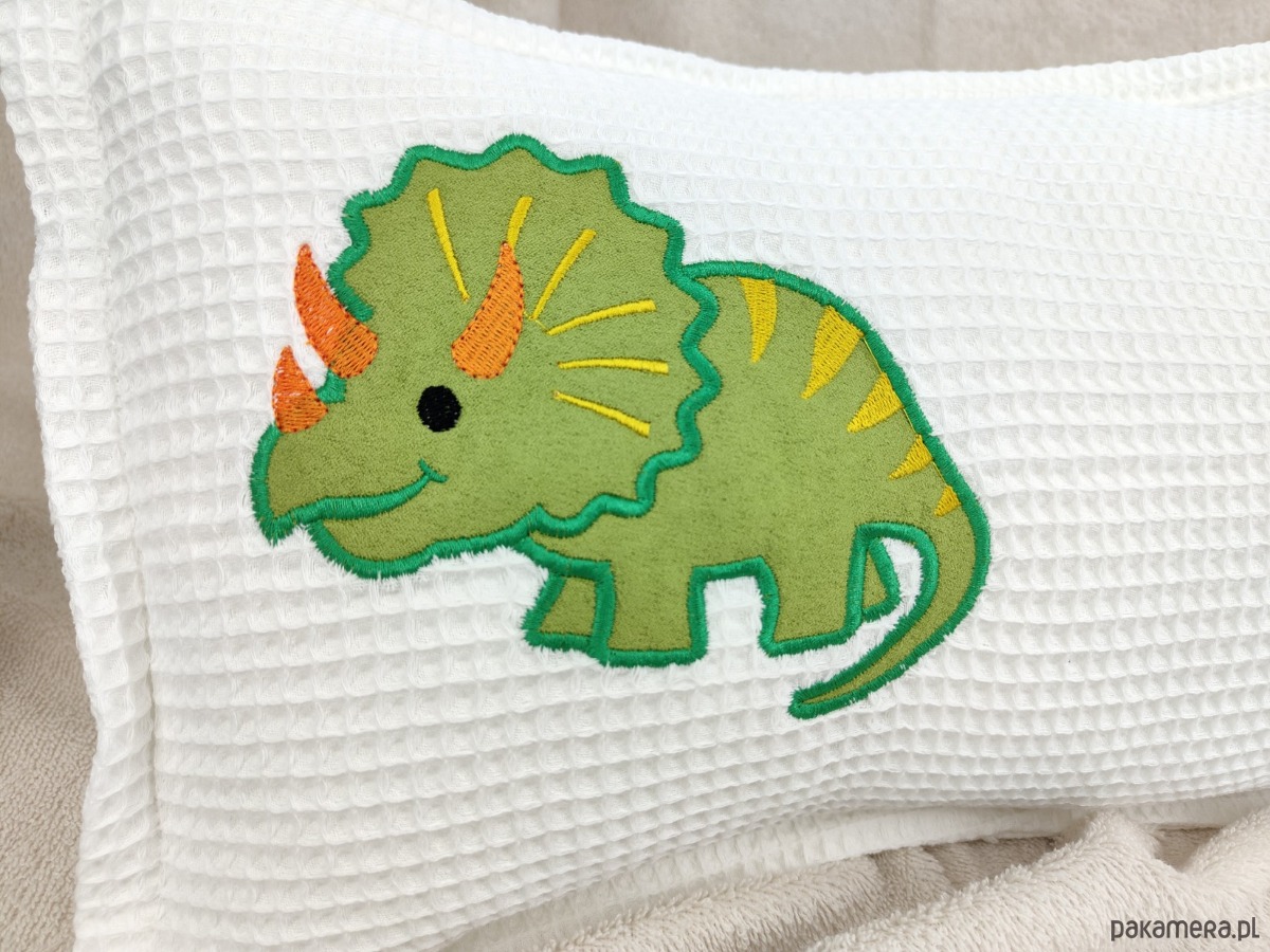 poduszki do pokoju dziecka Personalizowany prezent dla dziecka - imienna poduszka z dinozaurem 1