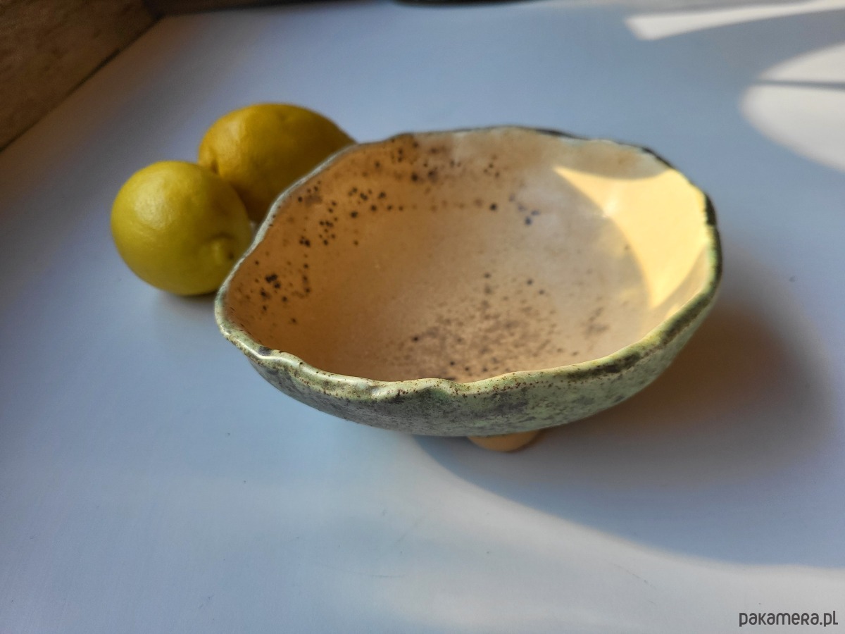miski i misy Ceramiczna miseczka na 3 nóżkach 4