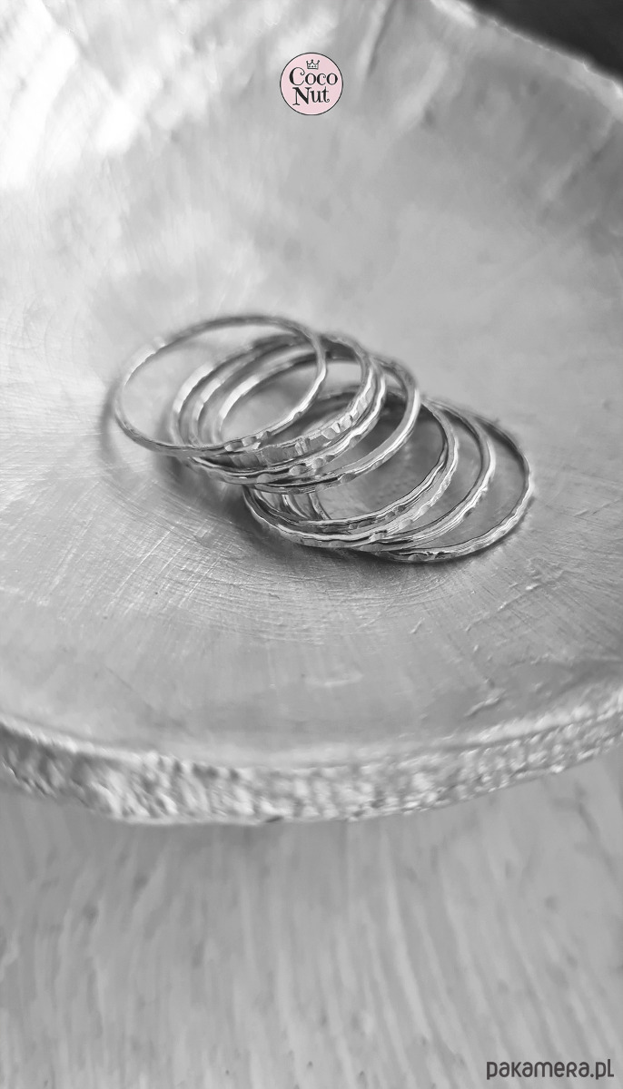 obrączki 8 obrączek TIDE srebro, fakturowane 2