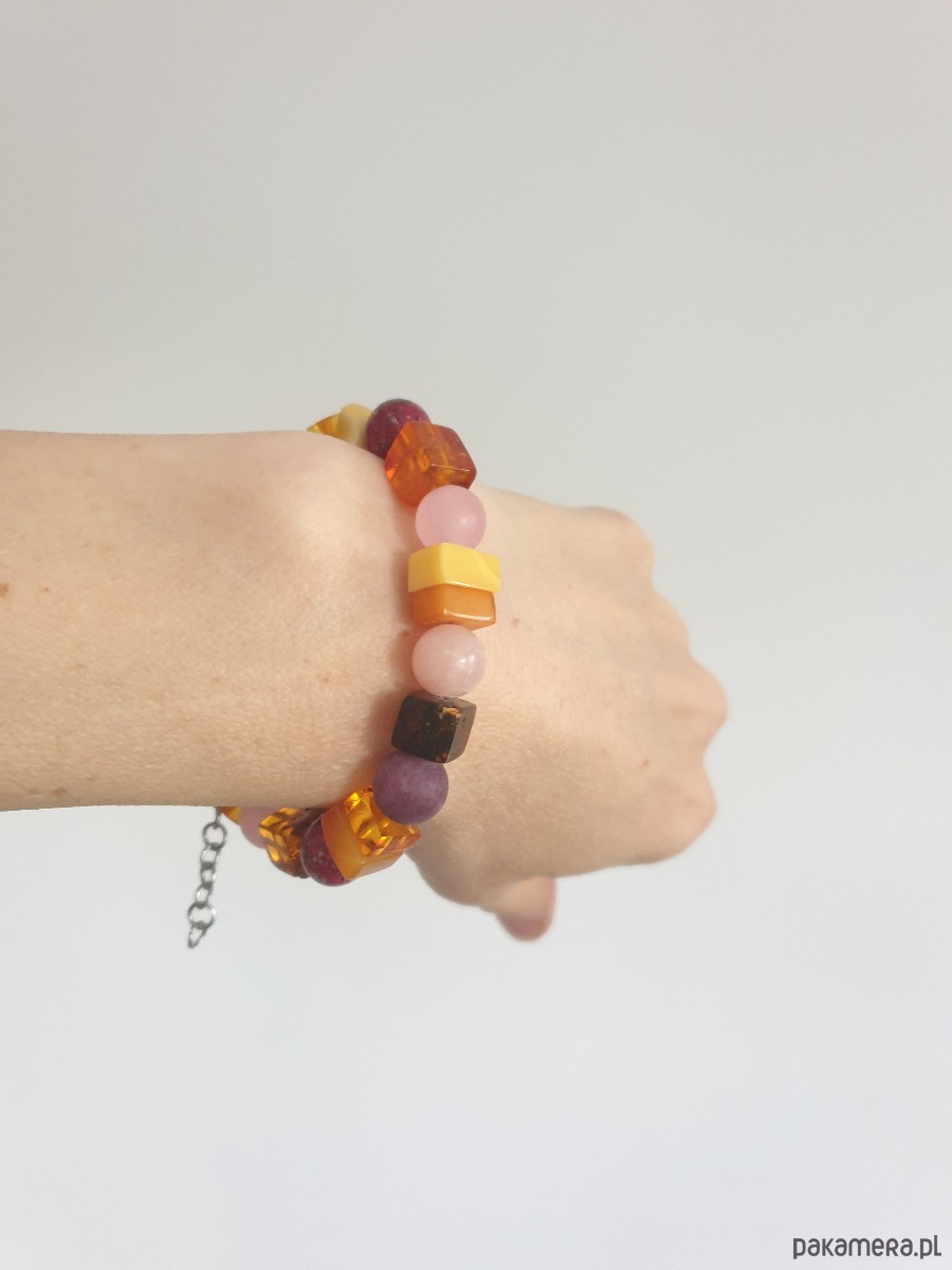 bransoletki z kamieni naturalnych Bransoletka SZASZŁYK bursztyn, jadeit, bordo róż 1
