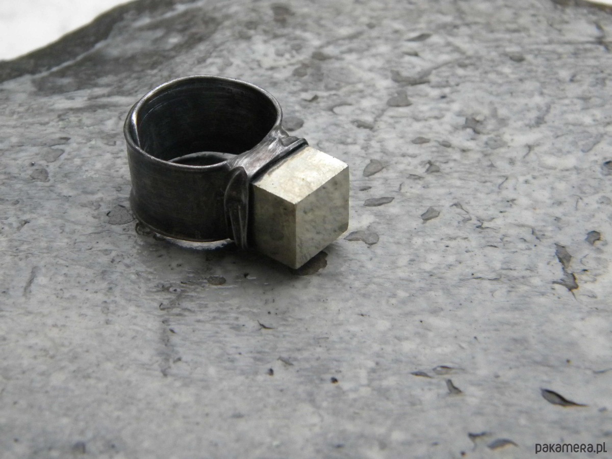 biżuteria męska Kostka - piryt - pierścionek 2