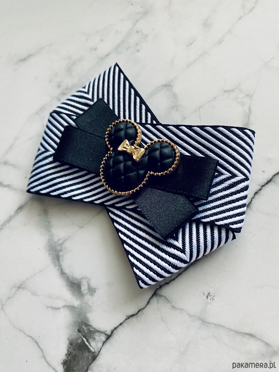 broszki Brosza Black & White MICKEY  Hit! 1szt 8