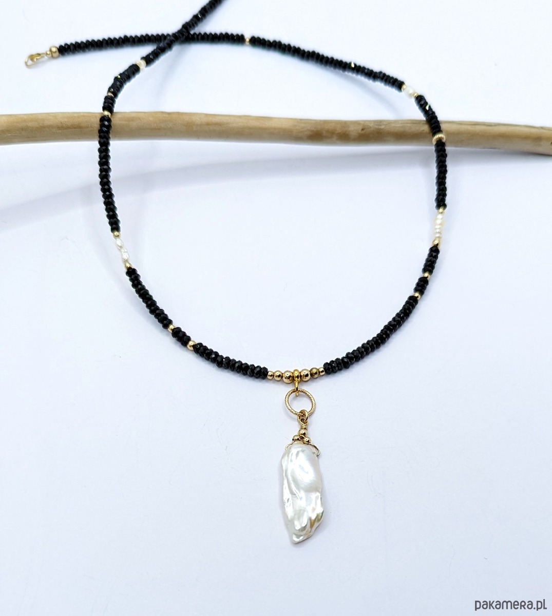 złote naszyjniki Naszyjnik szlachetny z piękną perłą 2