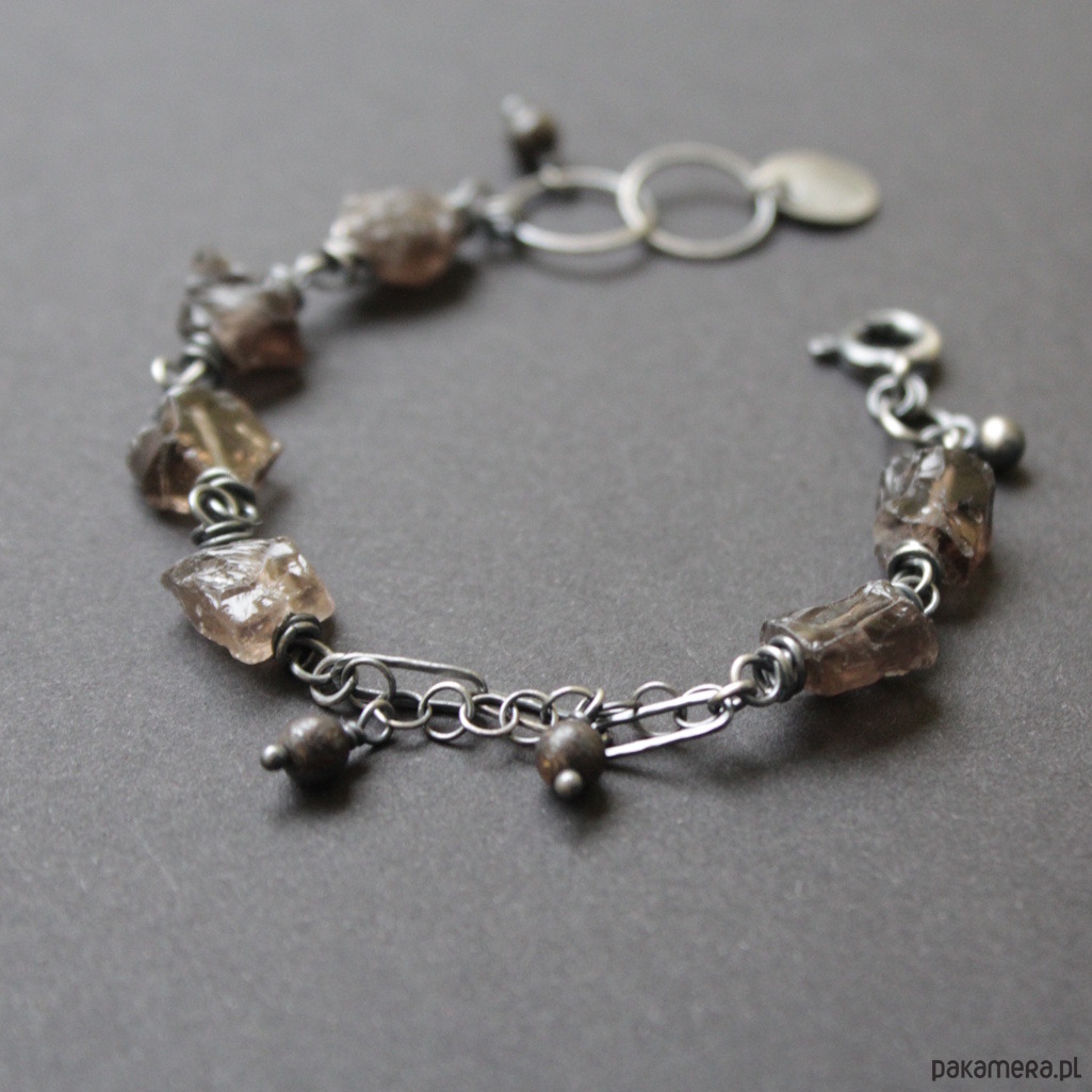 bransoletki z kamieni naturalnych Unikatowa bransoletka z kwarcem dymnym 3