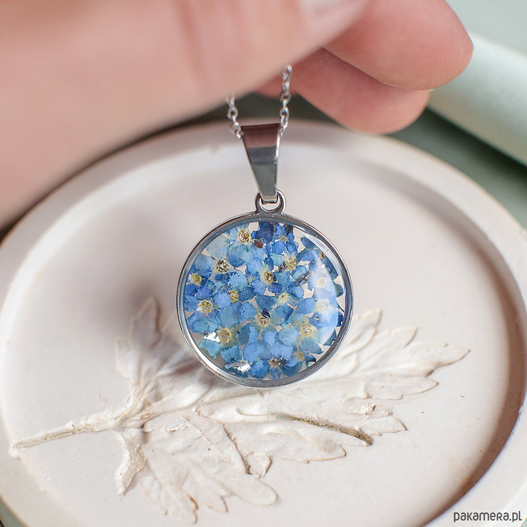 wisiory Wisiorek z niezapominajkami 2