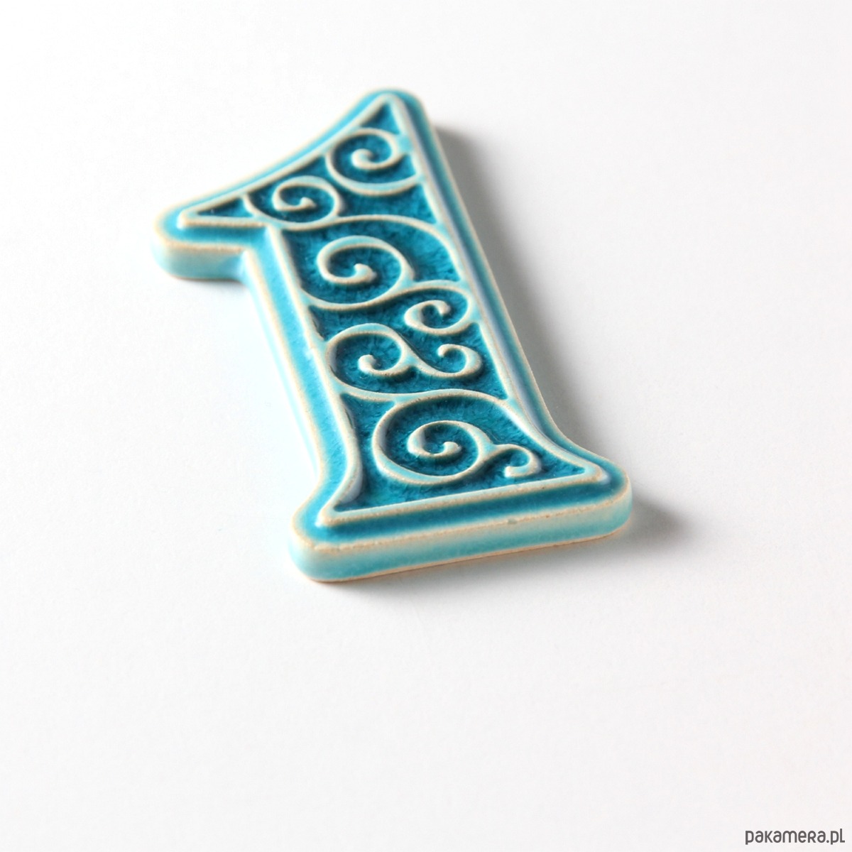 napisy dekoracyjne i tabliczki Numer mieszkania - ceramiczna cyfra 1 turkusowa wys.8cm 1