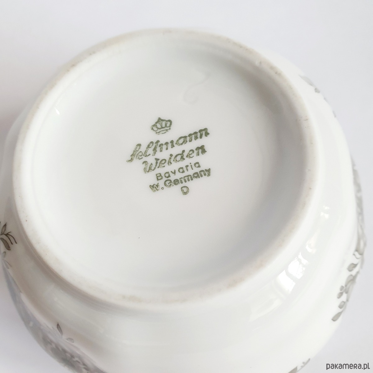 świeczniki i świece Świeca sojowa w zabytkowej cukiernicy 3