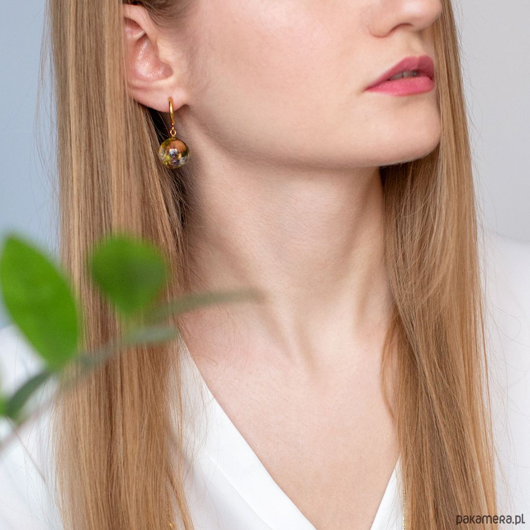 kolczyki z żywicy Kolczyki z leśną kompozycją 4