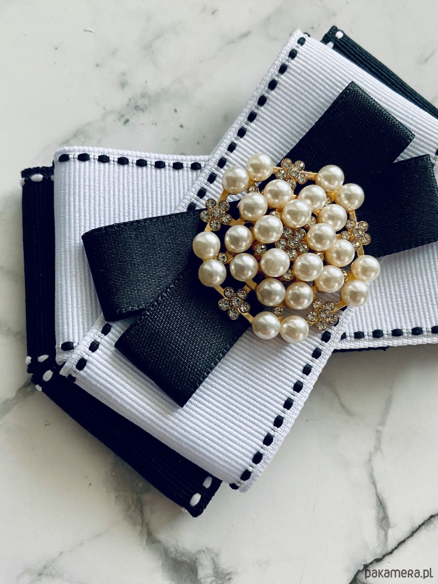 broszki Black & White Brosza   z perłami  NEW 1