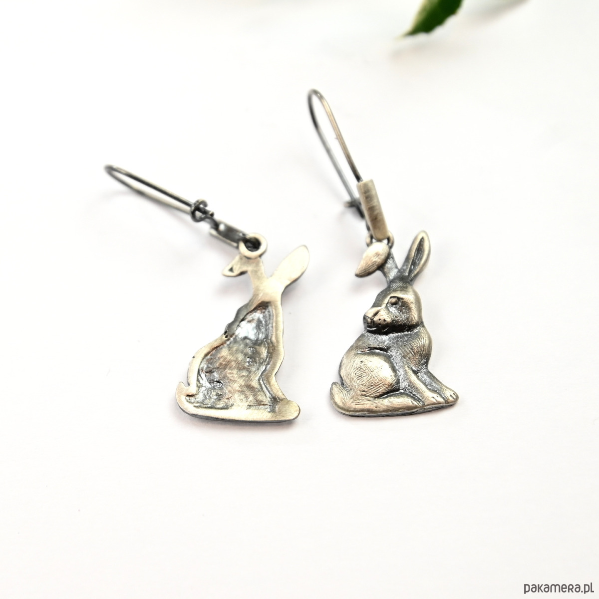 kolczyki srebrne Kolczyki srebrne z zajączkami szare - biżuteria handmade 4