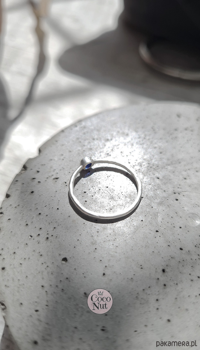 pierścionki zaręczynowe Pierścionek z szafirem na wymiar - srebro 3