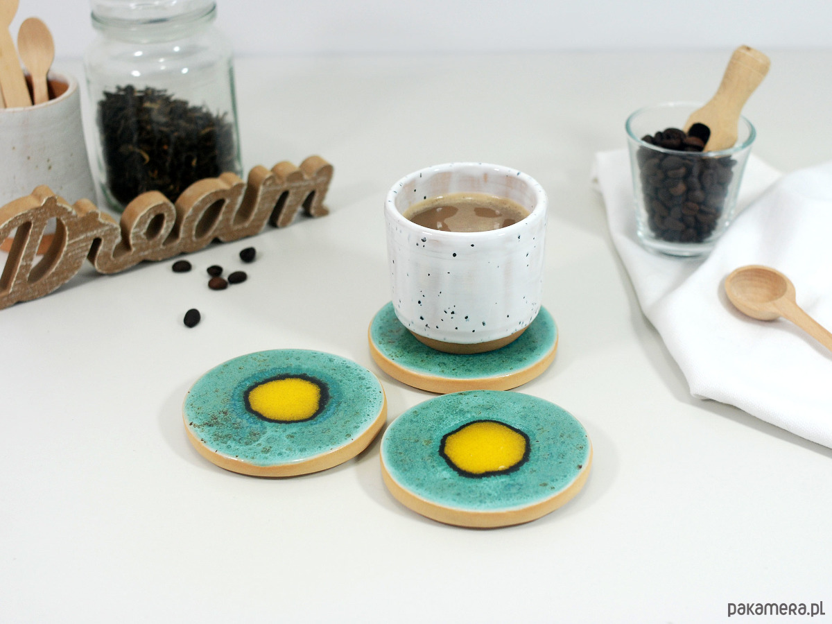 podkładki do kuchni Ceramiczne podkładki na stół - pawie oko 2