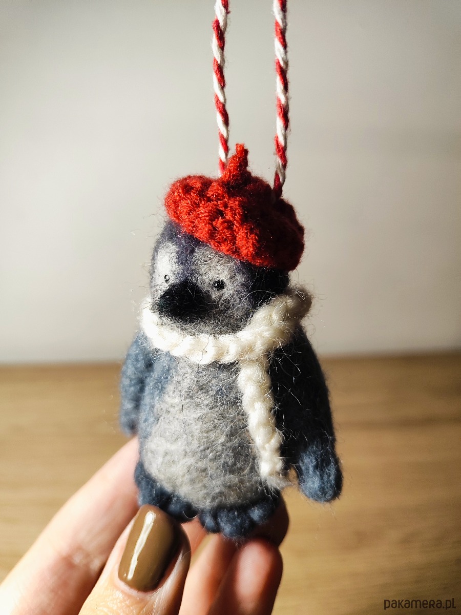 akcesoria różne Myszka Fiszka -pingwin wełna filc bombka święta zawieszka 1