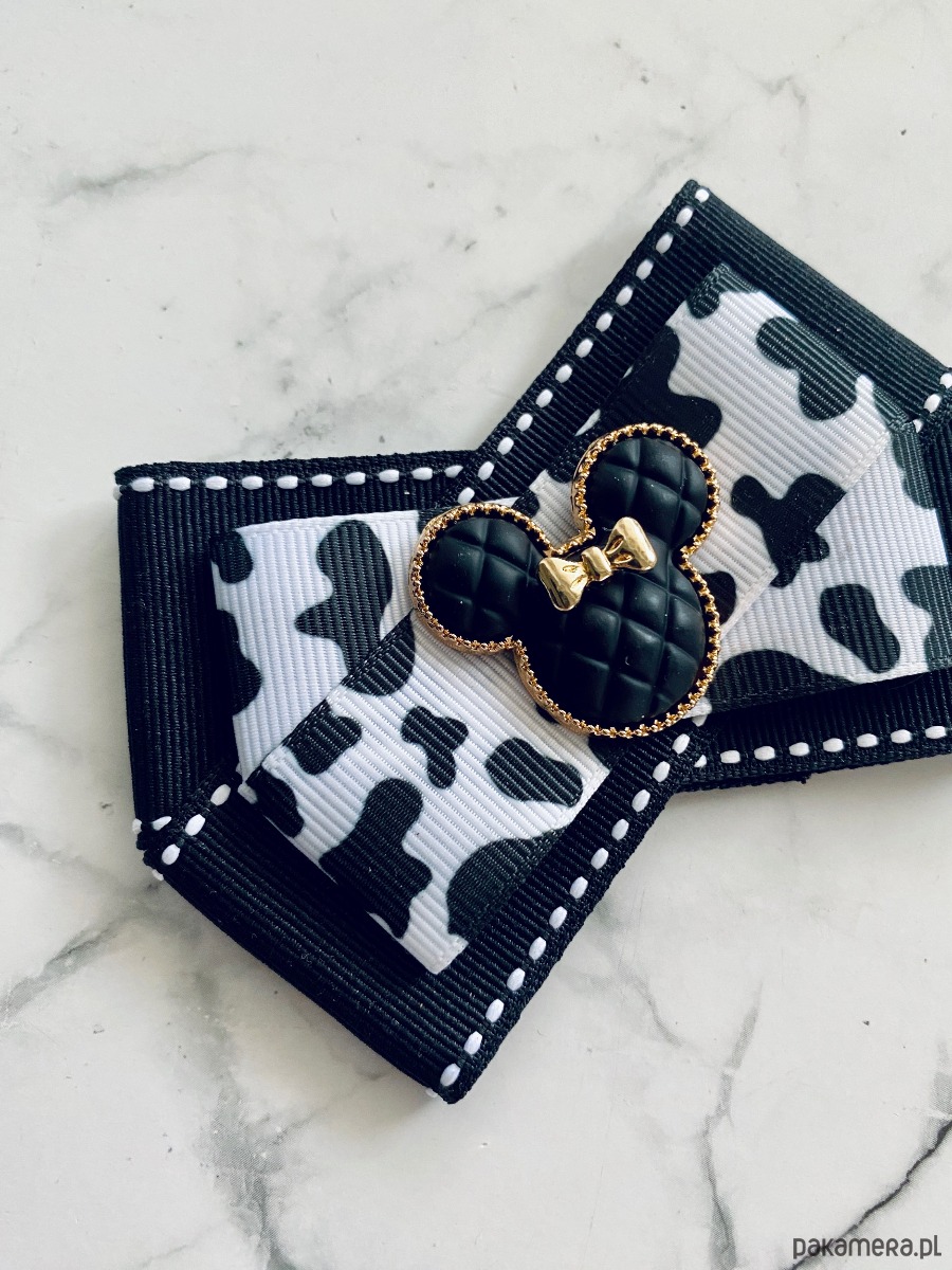 broszki Brosza Black & White MICKEY  Hit! 1szt 1