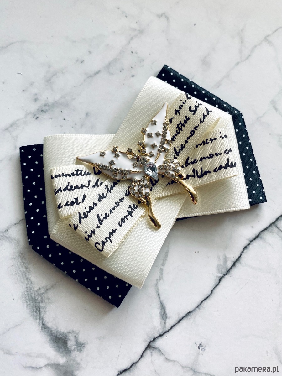 broszki Brosza Black & White z cudownym Motylem  NEW 1