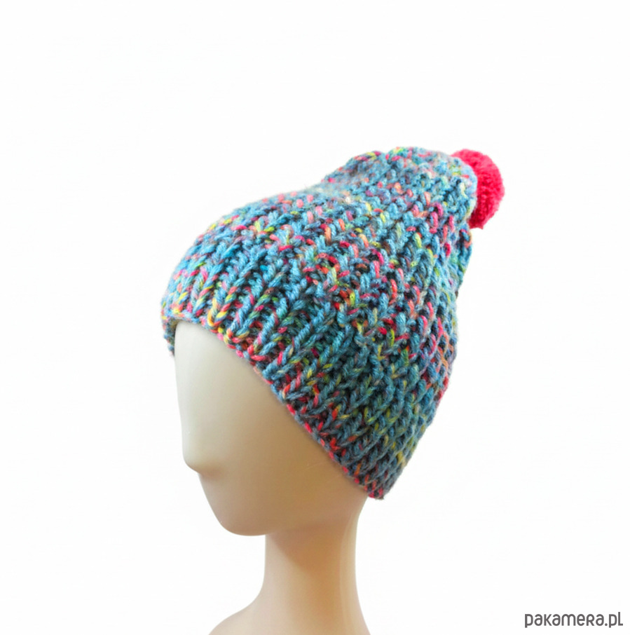 czapki damskie 6914 Wielokolorowa Czapka Zimowa z Neonowym Pomponem 3