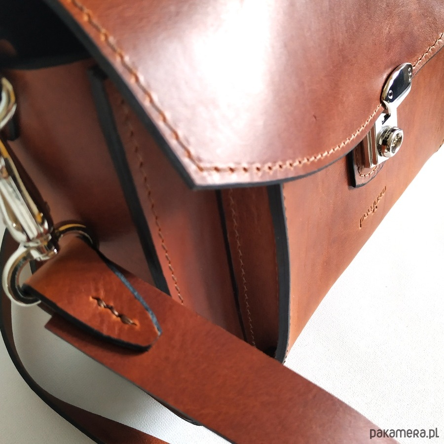 torby na ramię MIDI CUBE klapka koniak 6