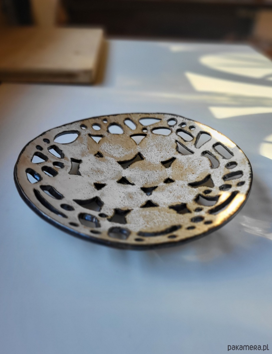 patery i talerze Ażurowa ceramiczna patera 3