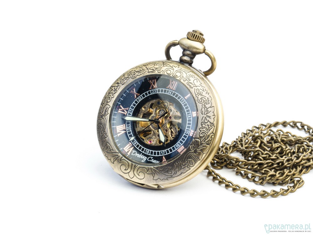 zegarki na łańcuszku Elegancja w Brazie - Drobiny Czasu 2