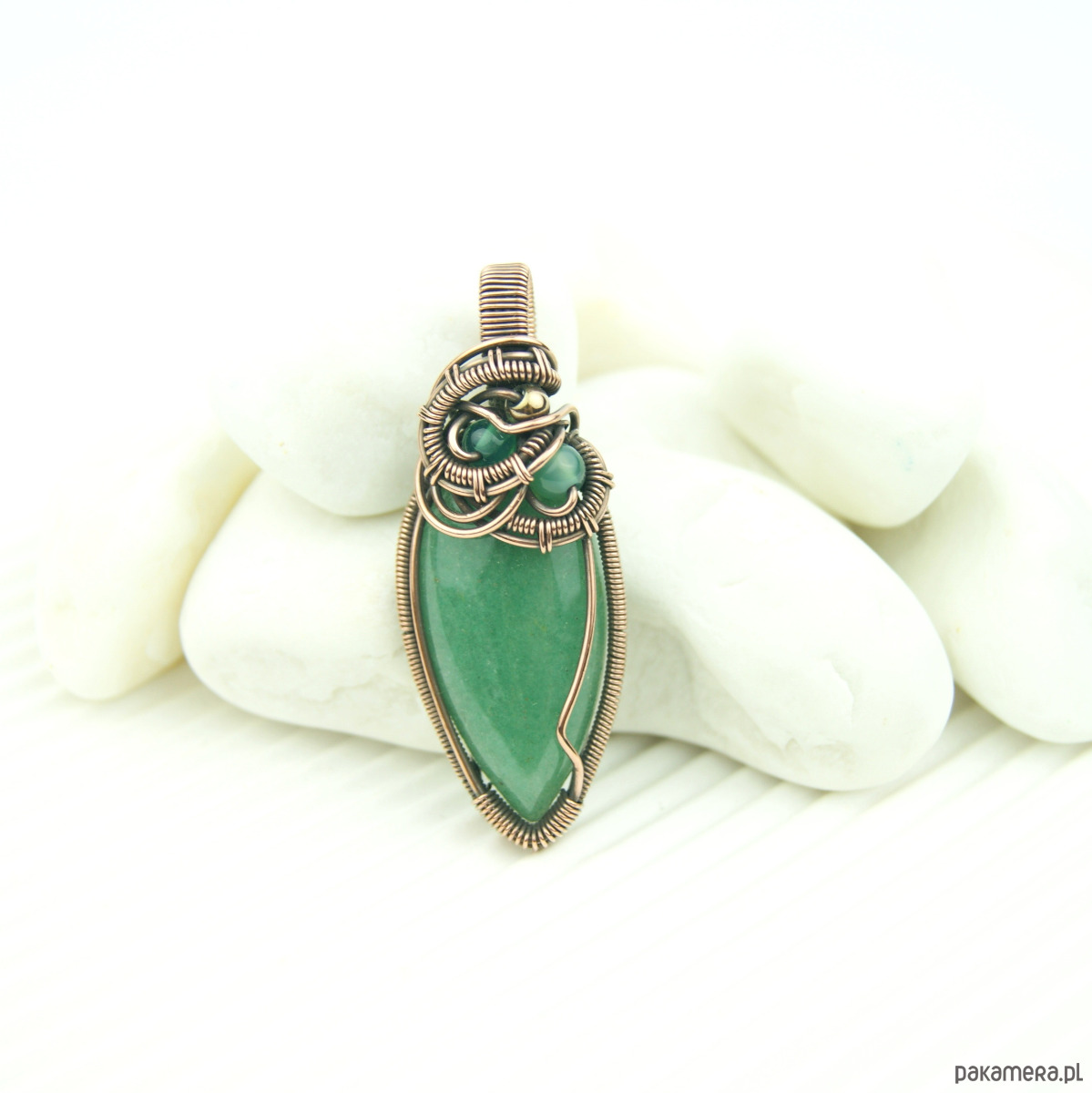 wisiory Wisiorek z zielonym agatem  wire wrapping 1