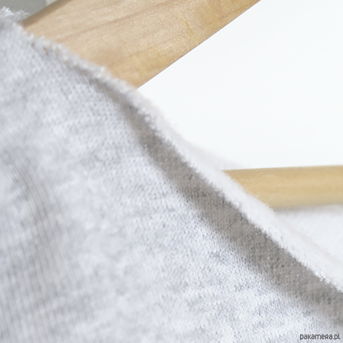 bluza bez kaptura damska Koi zielony waniliowa bluza cięta 3