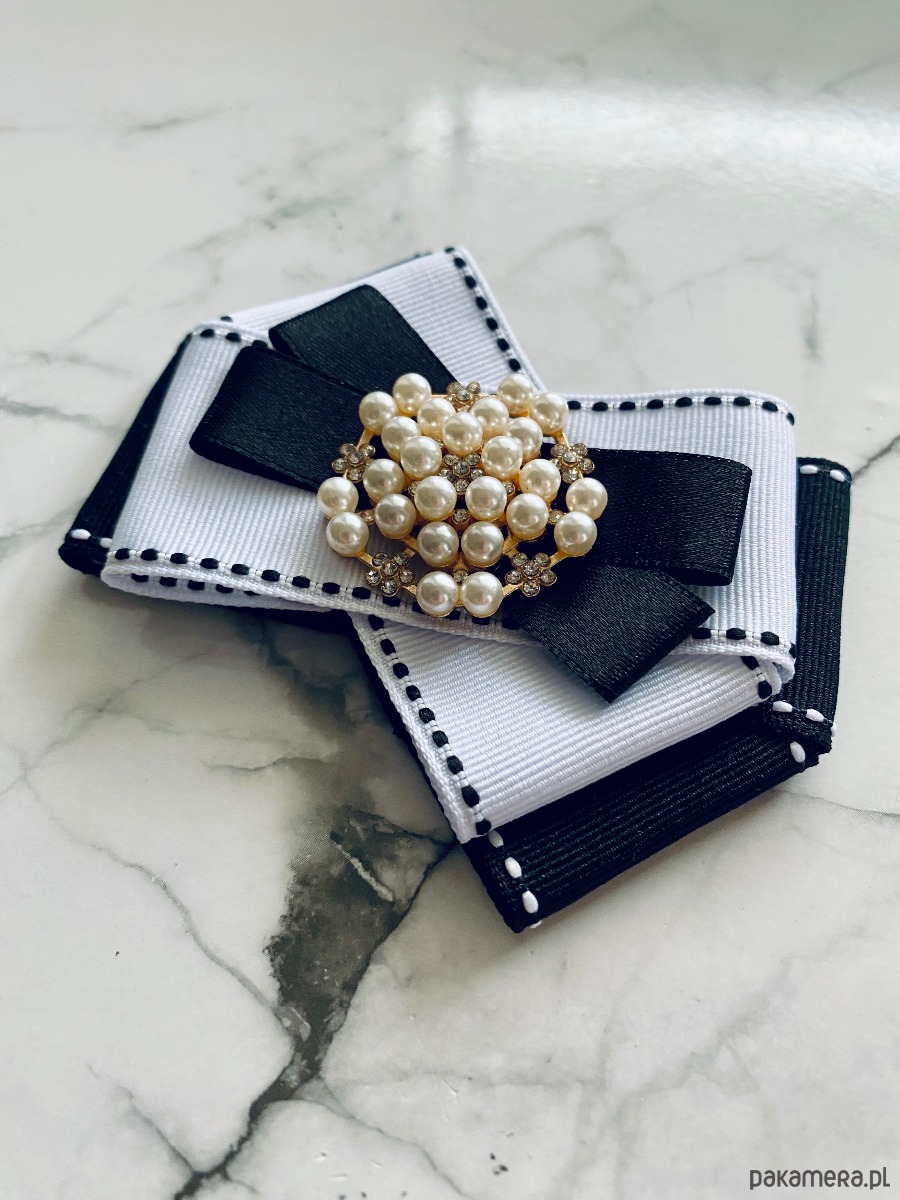 broszki Black & White Brosza   z perłami  NEW 3