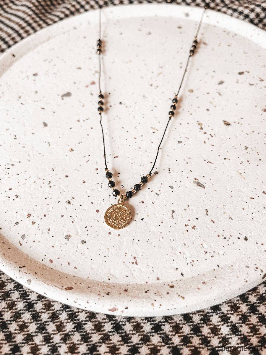 wisiory Naszyjnik z zawieszką czarny turmalin 2