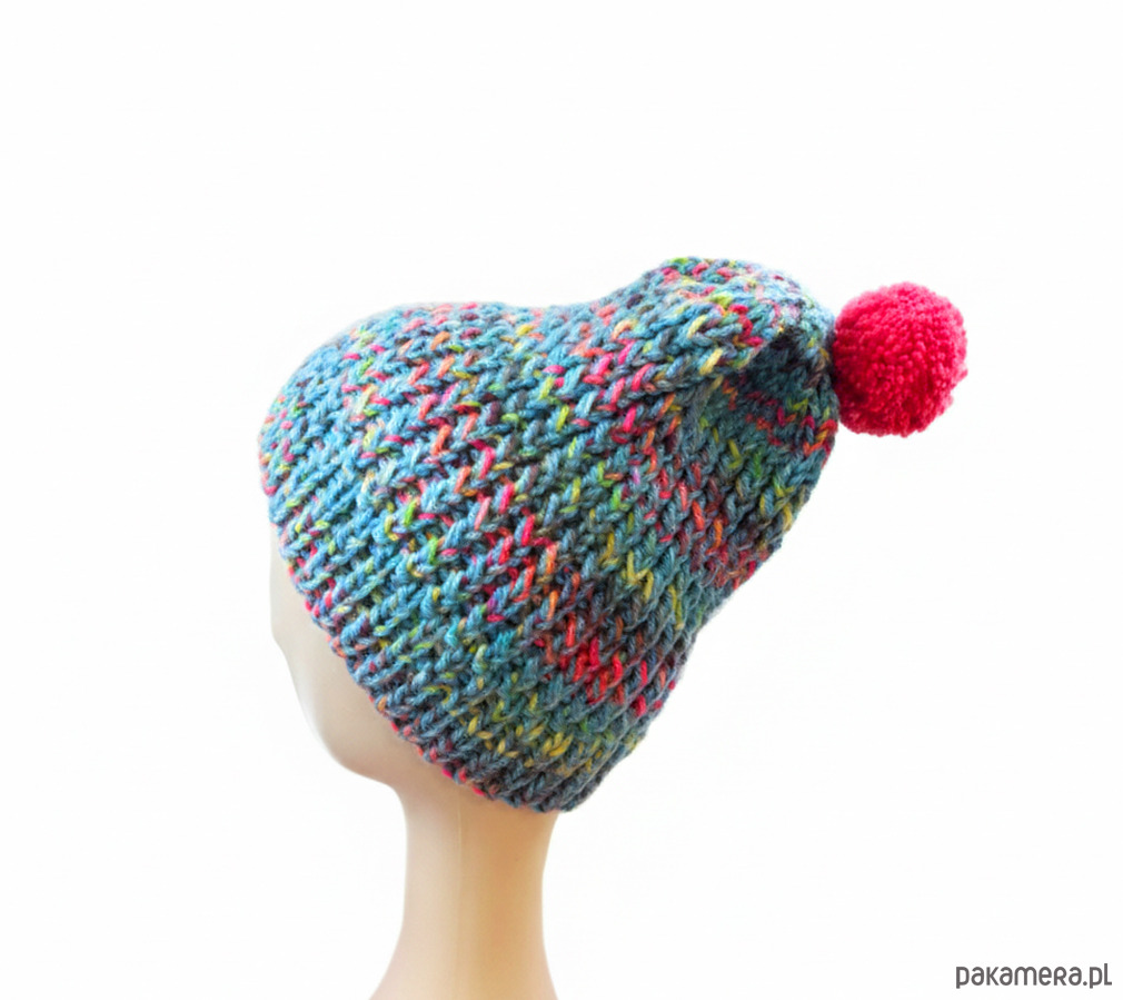 czapki damskie 6914 Wielokolorowa Czapka Zimowa z Neonowym Pomponem 4