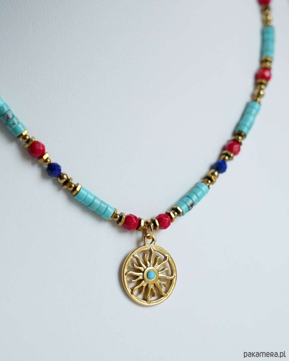 chokery Kolorowy naszyjnik boho z magnezytem, koralem i słońcem 3