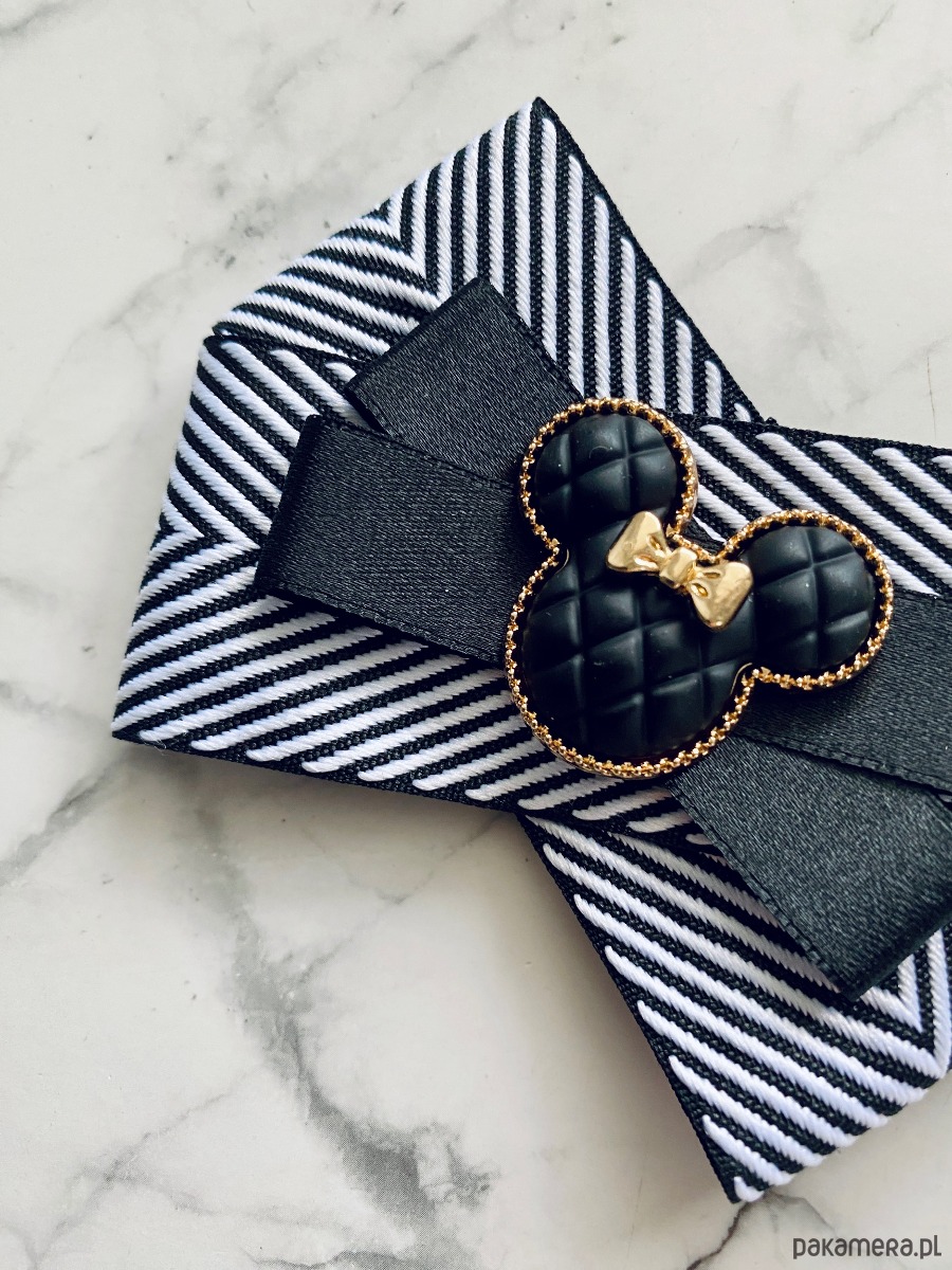 broszki Brosza Black & White MICKEY  Hit! 1szt 6