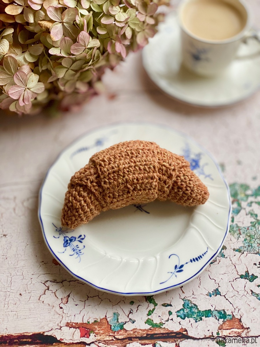 zabawki - inne Szydełkowy rogalik - Croissant 1