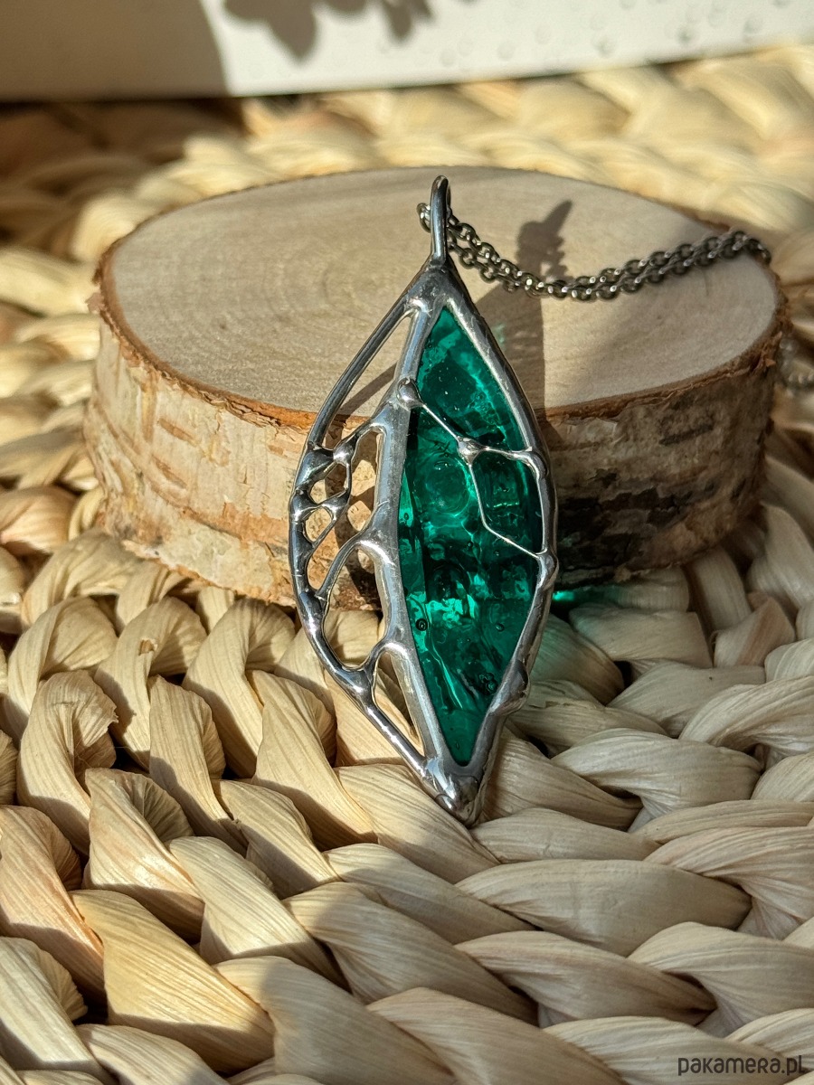 wisiory Szklany wisiorek na łańcuszku Naszyjnik Witraż  Listek Żółty 3