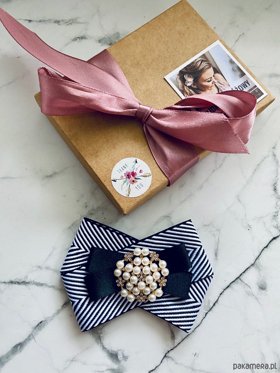 broszki Black & White Brosza   z perłami  NEW 5