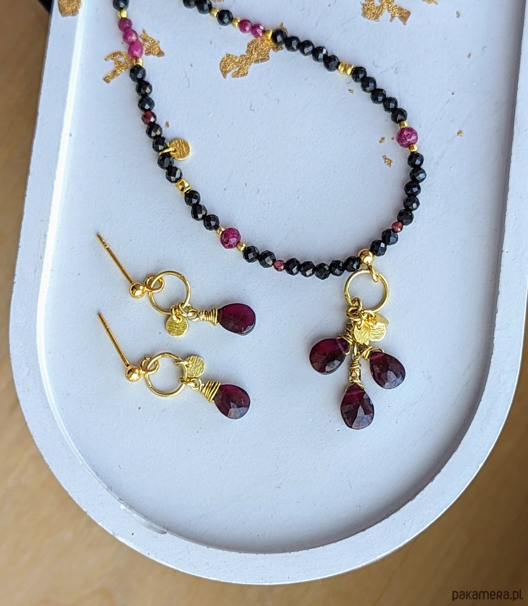 kolczyki pozłacane Kolczyki pozłacane z granatem 3