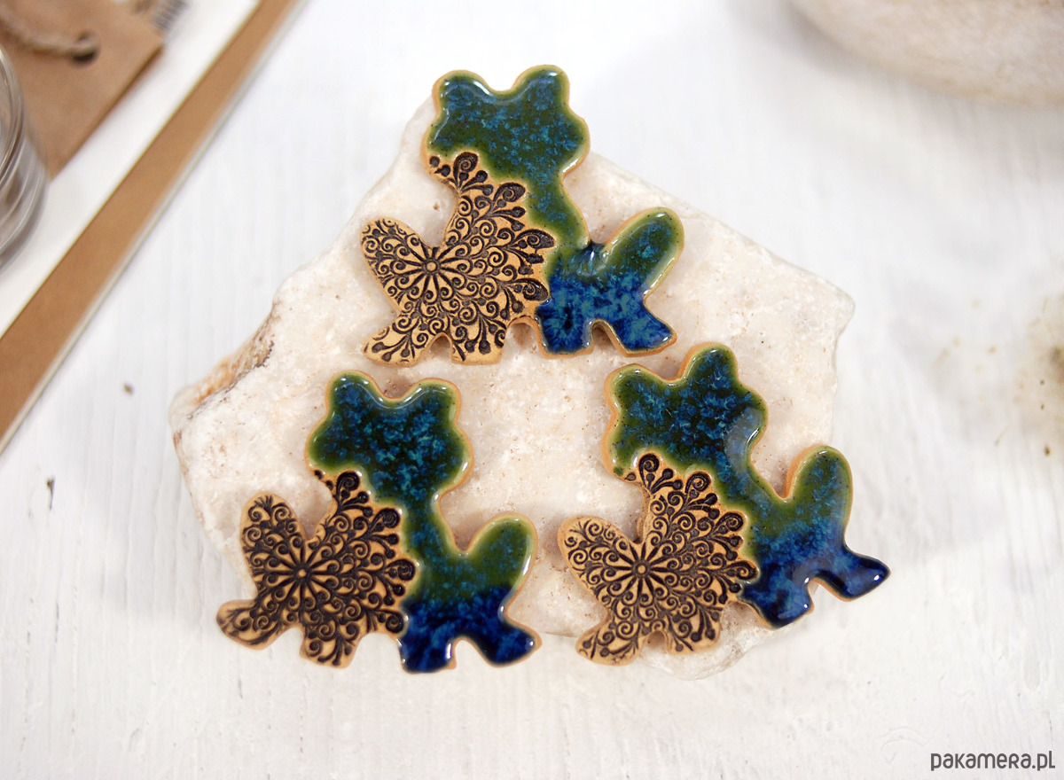 magnesy Ceramiczna żabka - magnes na lodówkę 1